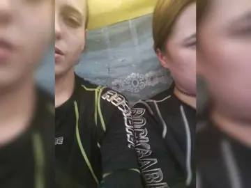 Bongacams Watch Live Sex Cams of 2Laski2
