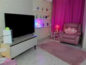 Bongacams Live Sex Cam of FunnyVibe