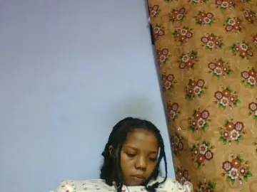 Bongacams Nude Webcam of rosah1a