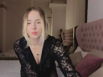 Bongacams Adult Video Chat of Bella-crazyy