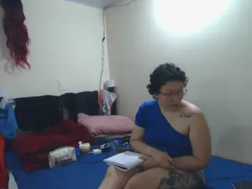Bongacams Live Sex Cam of onlyLuxas23