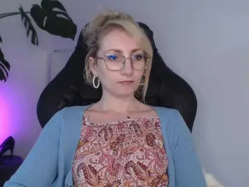Bongacams Live Sex of CinderellaMoon