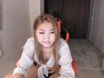 Bongacams Best live sex cam show of YunLe