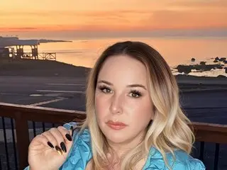 titanic-tits