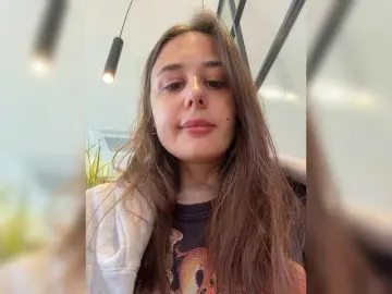 Bongacams Sex Chat of MonaVine