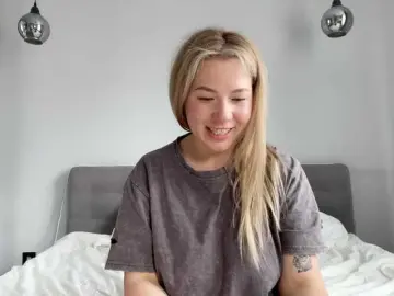 Bongacams Private Sex Chat of AlyraSun