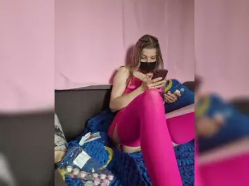 Bongacams Nude Webcam of LunaNylon