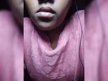 Bongacams Watch Live Sex Cams of Stella11