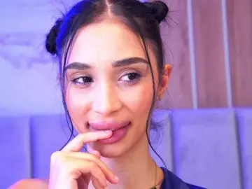 Bongacams Best live sex cam show of LunaBlis