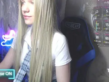 Bongacams Watch Live Sex Cams of shinyvictoria