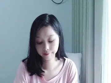Bongacams Free Porn Cam of Selinababy99