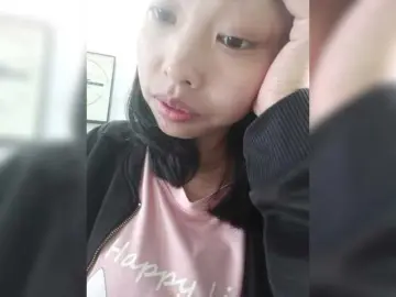Bongacams Free Porn Cam of Selinababy99