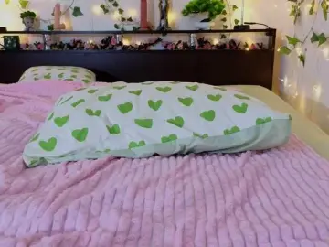 Bongacams Watch Live Sex Cams of Candy-Floss