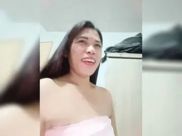 Bongacams Adult Webcams of candicelovee