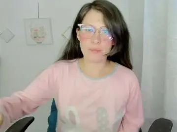 Bongacams Watch Live Sex Cams of ZooeyBelair