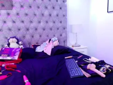 Bongacams Live Sex Cam of Zoe-moon
