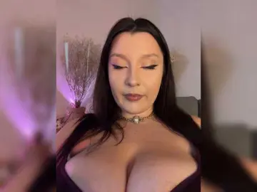 Bongacams Free Live Porn of M-O-L-N-I-Y-A