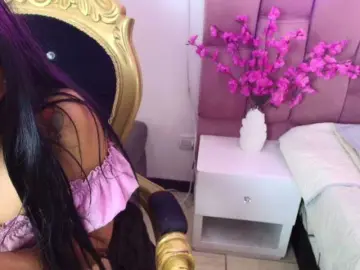 Bongacams Adult Video Chat of Melannyy--