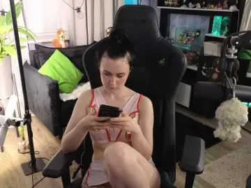 Bongacams Best live sex cam show of KiraLiLime