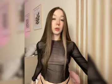 Bongacams Watch Live Sex Cams of sashhhkino