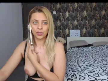 Bongacams Private Sex Chat of CarlaStaceeFun