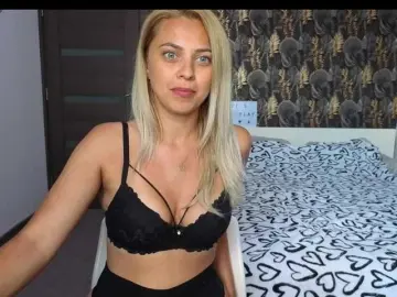 Bongacams Private Sex Chat of CarlaStaceeFun