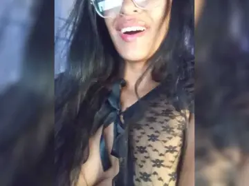 Bongacams Watch Live Sex Cams of Letty33