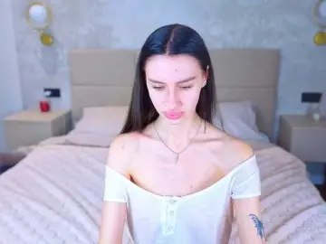 Bongacams Adult Webcams of SnowWhiteee