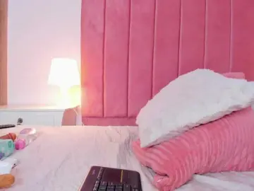 Bongacams Free Live Porn of CristalHart
