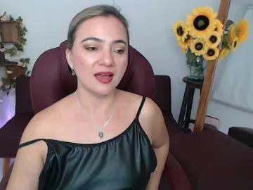 Bongacams Best live sex cam show of ana-milf