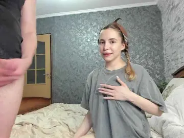 Bongacams Live Sex Cam of Buzzyd