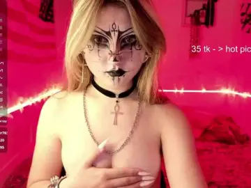 Bongacams Nude Webcam of RosemaryTrundle