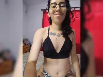 Bongacams Adult Webcam of skinny333
