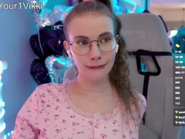 Bongacams Adult Video Chat of -VikkiL0vesCheese-