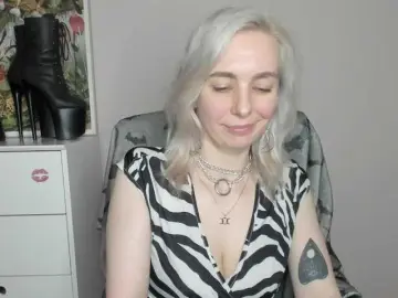 Bongacams Live Sex Cam of velvetanne