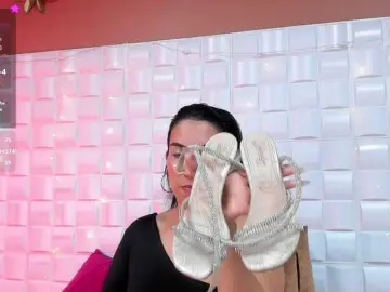 Bongacams Watch Live Sex Cams of Ambermilf