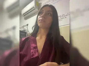 Bongacams Live Sex Cam of CheryelFoxx