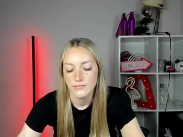 Bongacams Watch Live Sex Cams of EvelynBlond