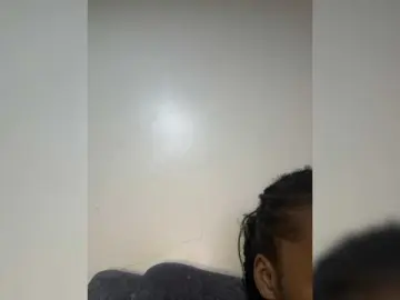 Bongacams Free Porn Cam of Curvy-maxy9