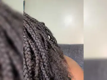 Bongacams Watch Live Sex Cams of Curvy-maxy9