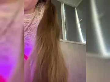 Bongacams Sex Cam of Girlboom