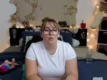 Bongacams Adult Video Chat of ElvinnaLaFrancaise