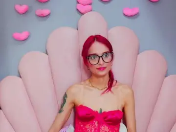 Bongacams Live Sex Cam of LUCYMILLER