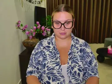 Bongacams Free Porn Cam of EvaPuffy
