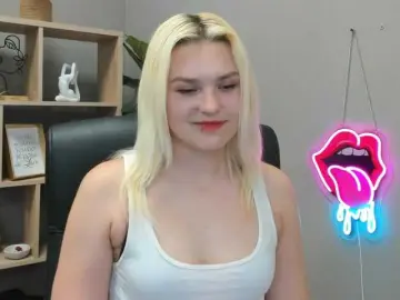 Bongacams Watch Live Sex Cams of SweetLilyxo