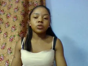 Bongacams Watch Live Sex Cams of Elysa7