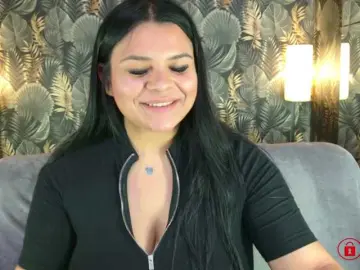 Bongacams Watch Live Sex Cams of MadyMOAN