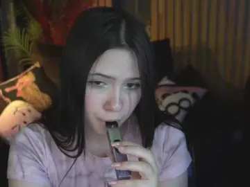 Bongacams Nude Webcam of SecretKiraa