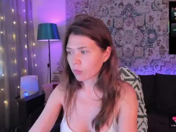 Bongacams Sex Cam of MyLittlegi