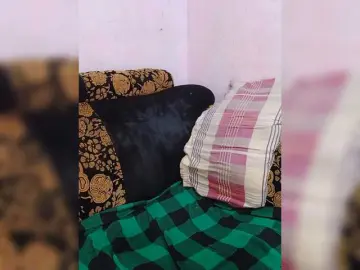Bongacams Watch Live Sex Cams of Carolnti